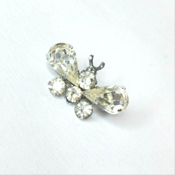 Vintage Austrian crystal silver butterfly brooch - Picture 1 of 5